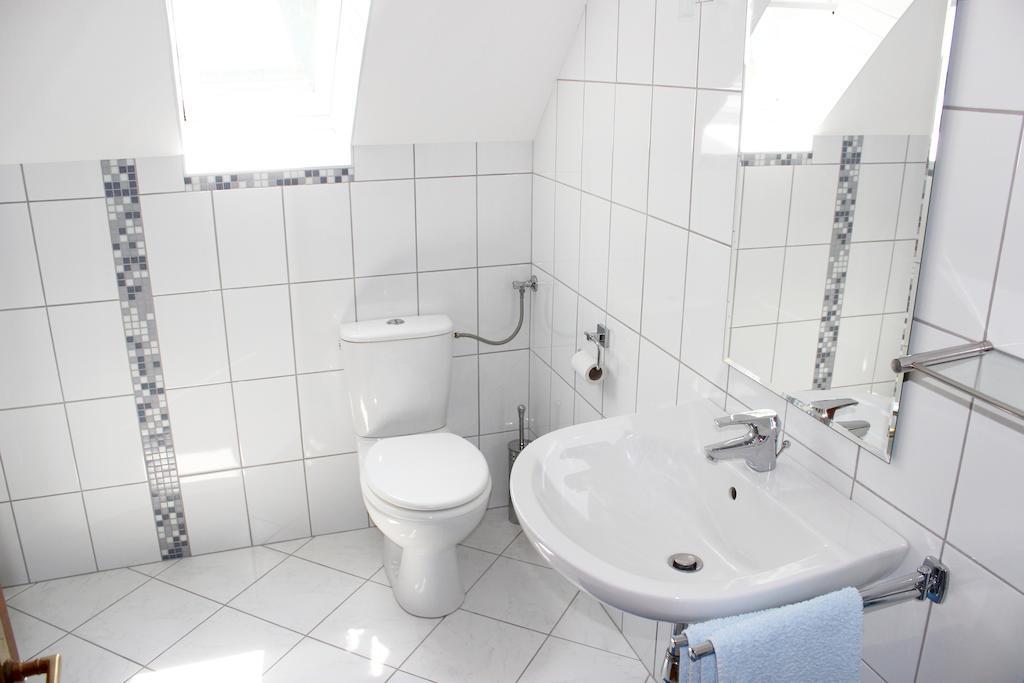 Ferienwohnung Und Gaestezimmer Korb Krumpendorf Quarto foto